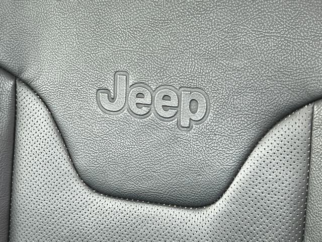 Used 2022 Jeep Compass Latitude image 15