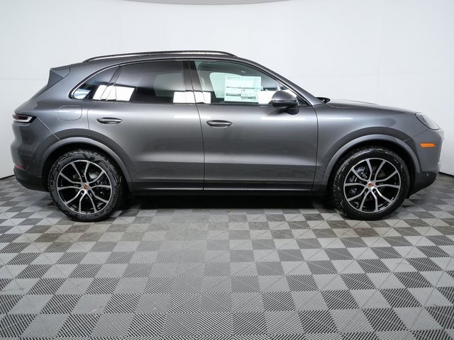 New 2026 Porsche Cayenne image 26