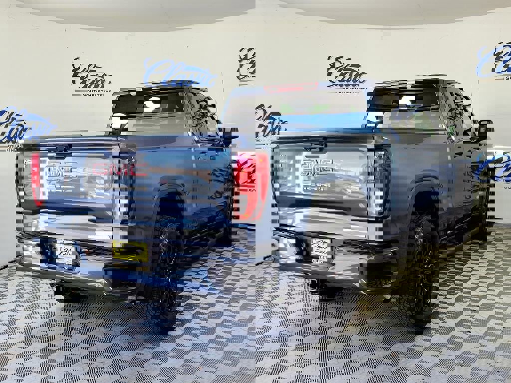 New 2026 GMC Sierra 1500 Elevation w/ Elevation Select Package image 19