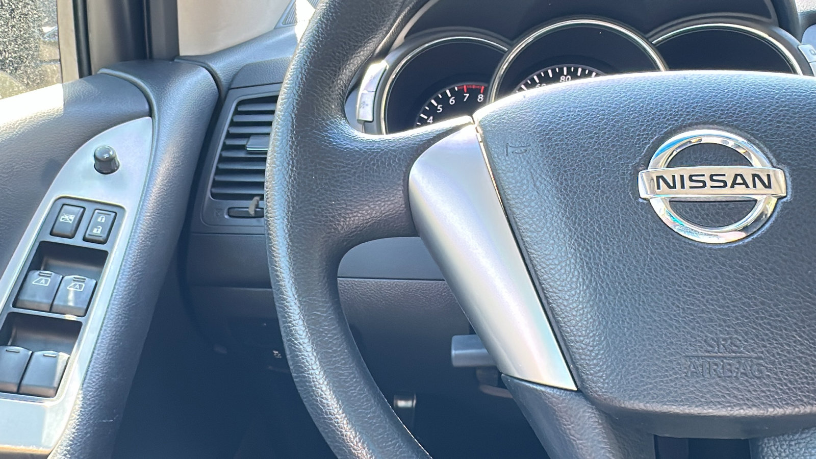 Used 2014 Nissan Murano S image 15