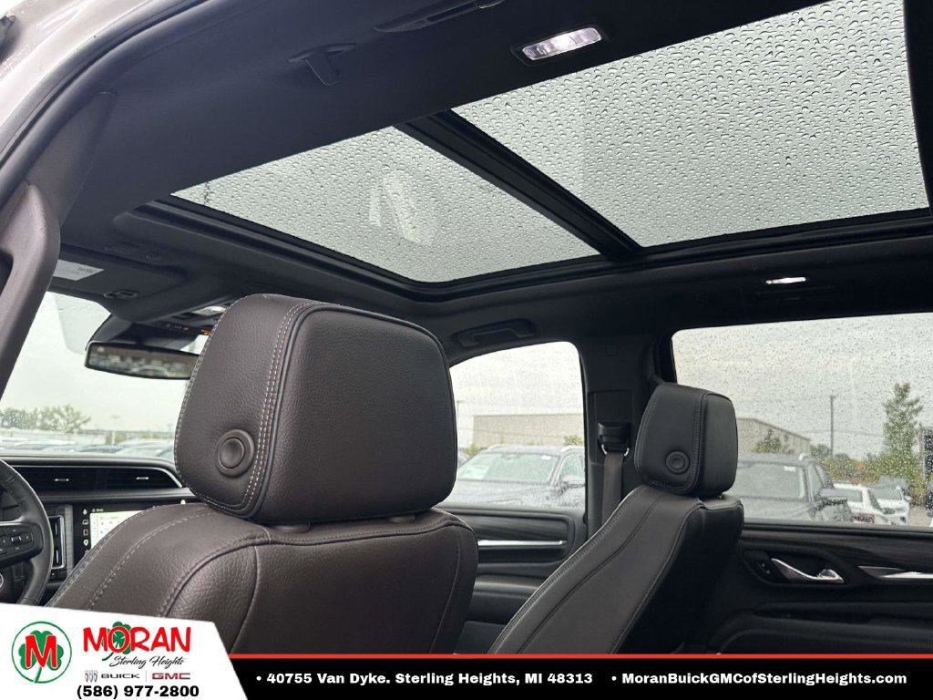 Used 2024 GMC Yukon Denali AWD/4WD image 16