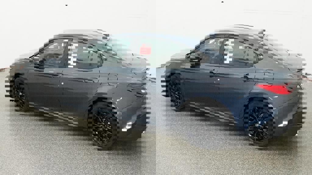 New 2026 Toyota Camry SE image 4