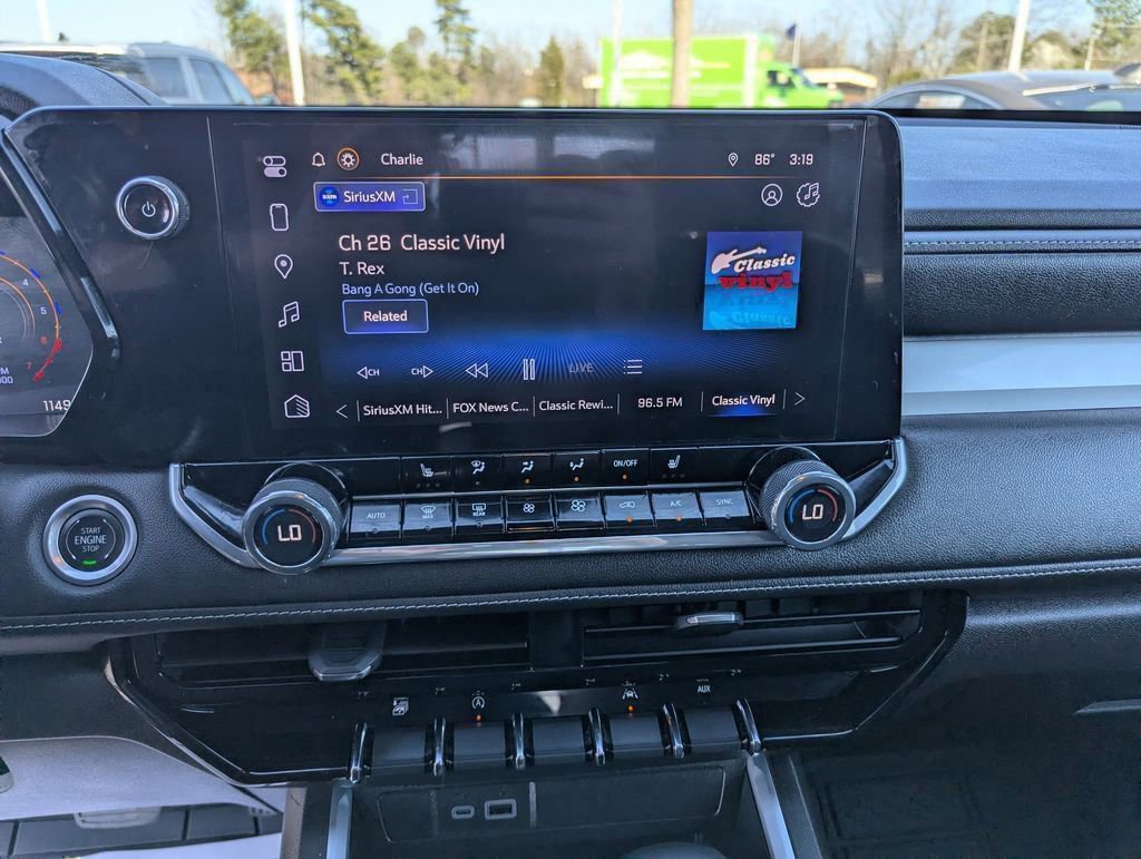 Used 2024 Chevrolet Colorado LT w/ LT Convenience Package III image 21