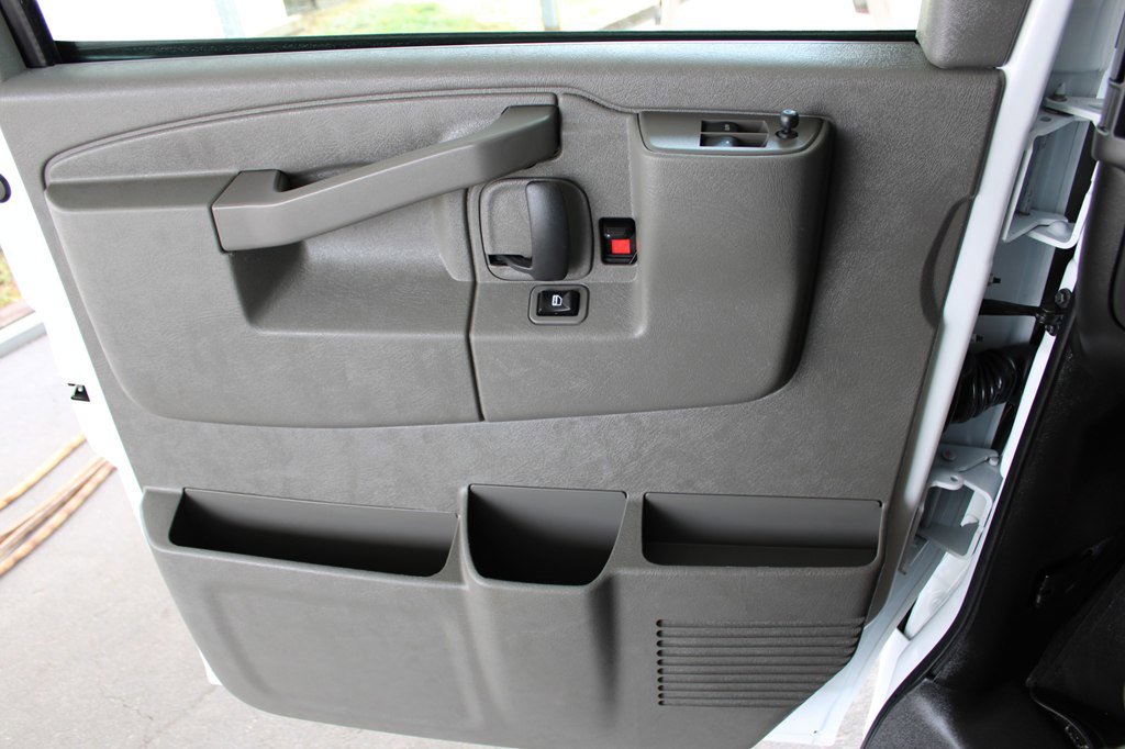 Used 2024 Chevrolet Express 3500 LT w/ LT Preferred Equipment Group image 19