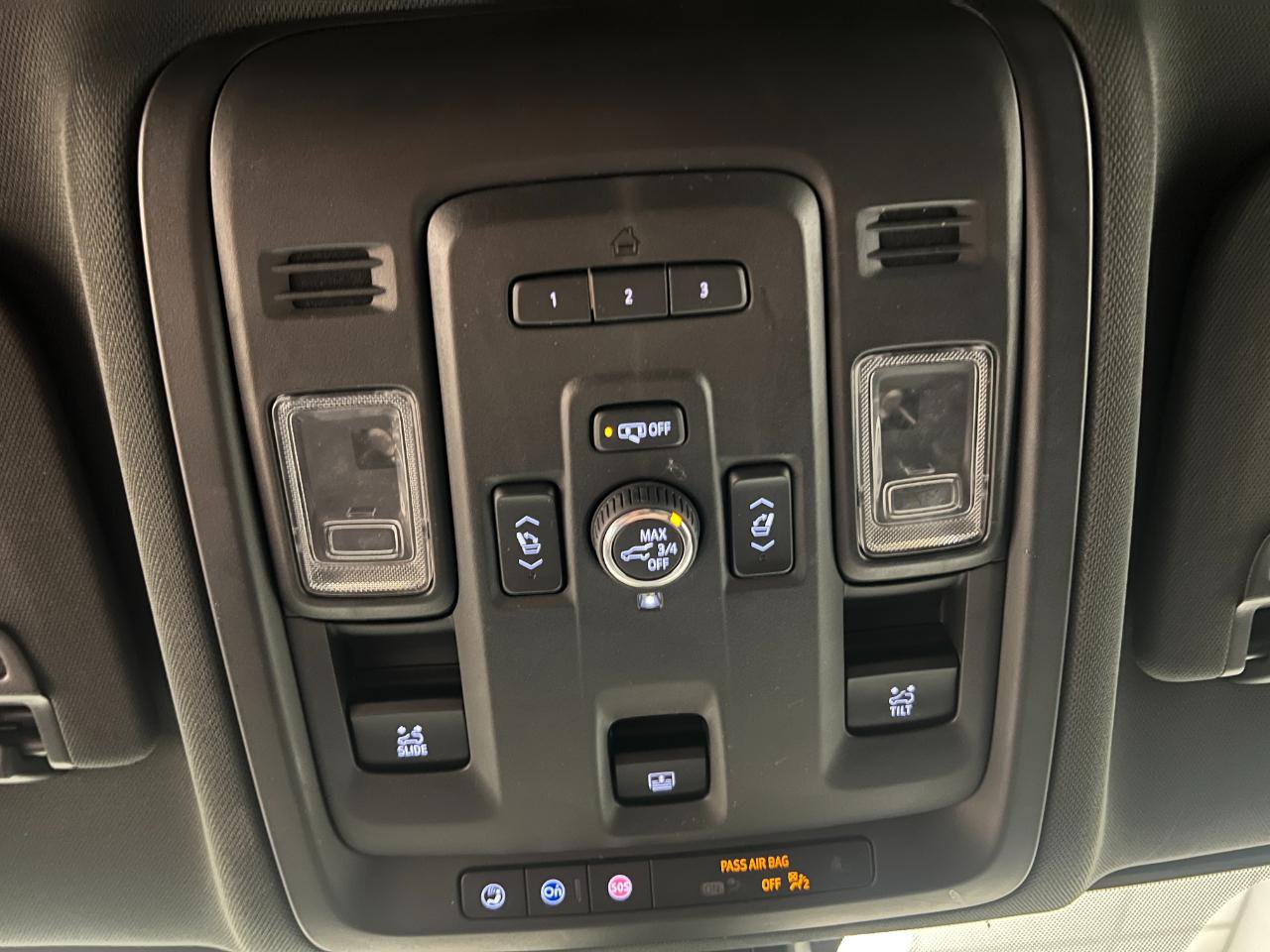 Used 2021 Chevrolet Tahoe High Country w/ Premium Package AWD/4WD image 48
