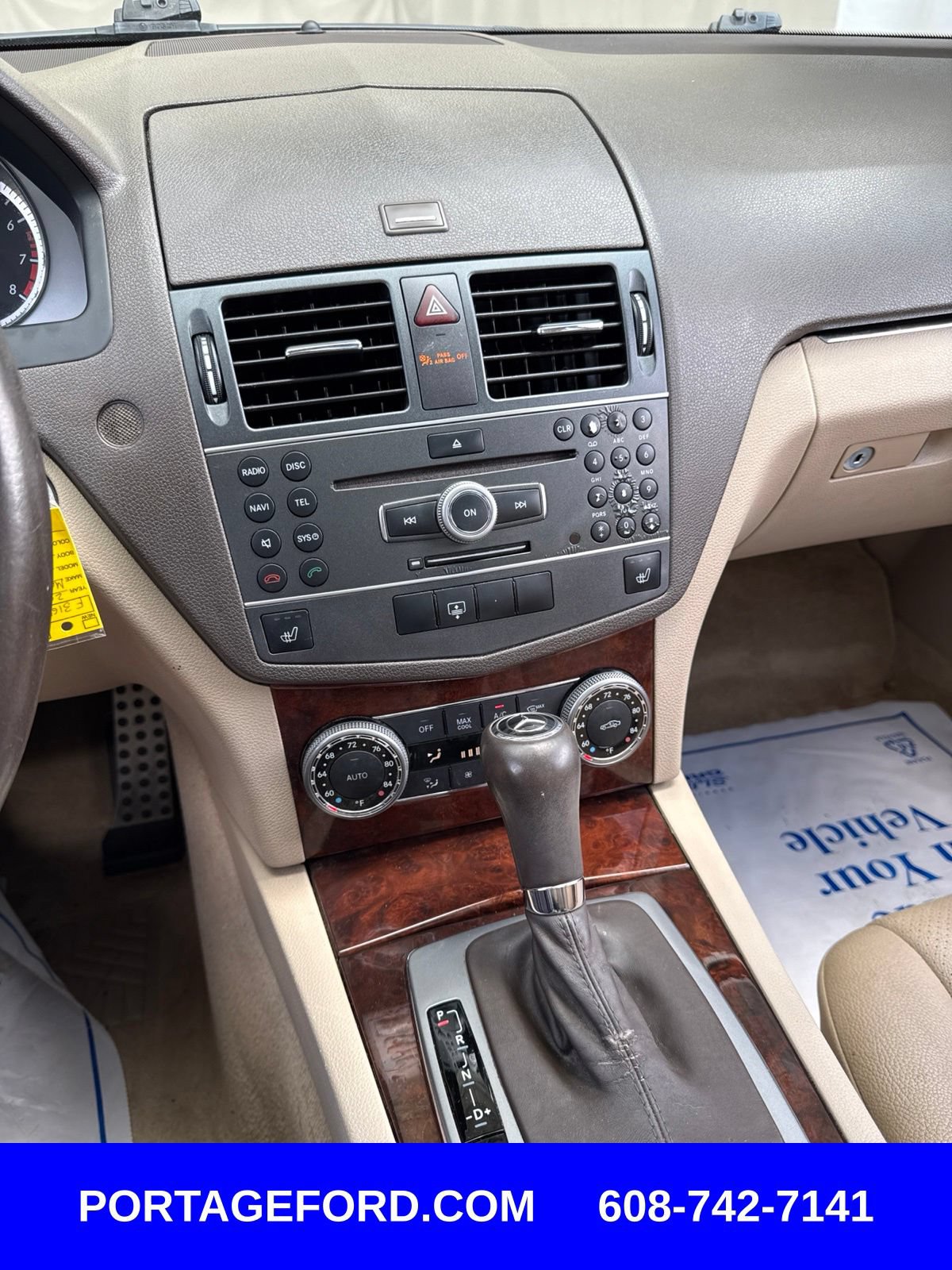 Used 2011 Mercedes-Benz C 300 4MATIC Sedan image 14