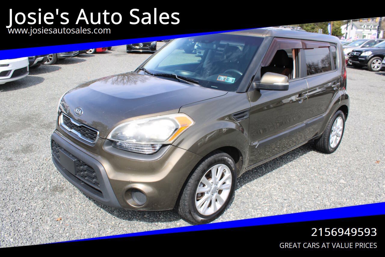 Used 2012 Kia Soul + FWD image 1