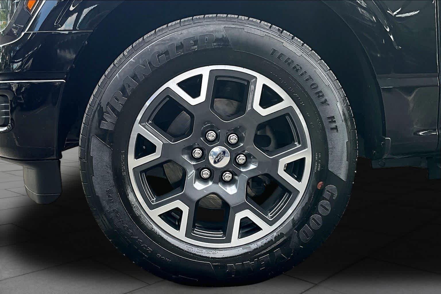 Used 2024 Ford F150 STX RWD image 10