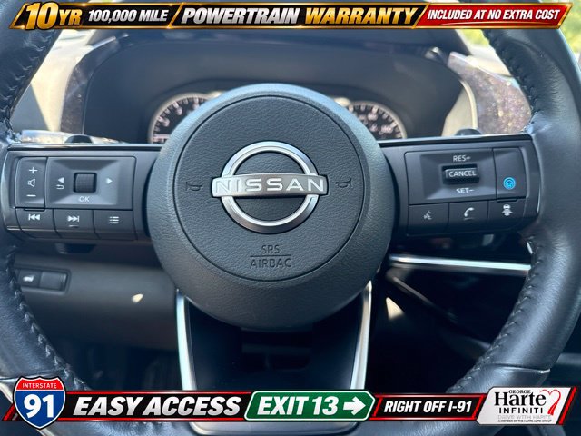 Used 2023 Nissan Pathfinder SV w/ SV Premium Package AWD/4WD image 22