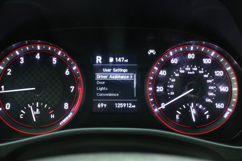 Used 2019 Hyundai Veloster 2.0 FWD image 8
