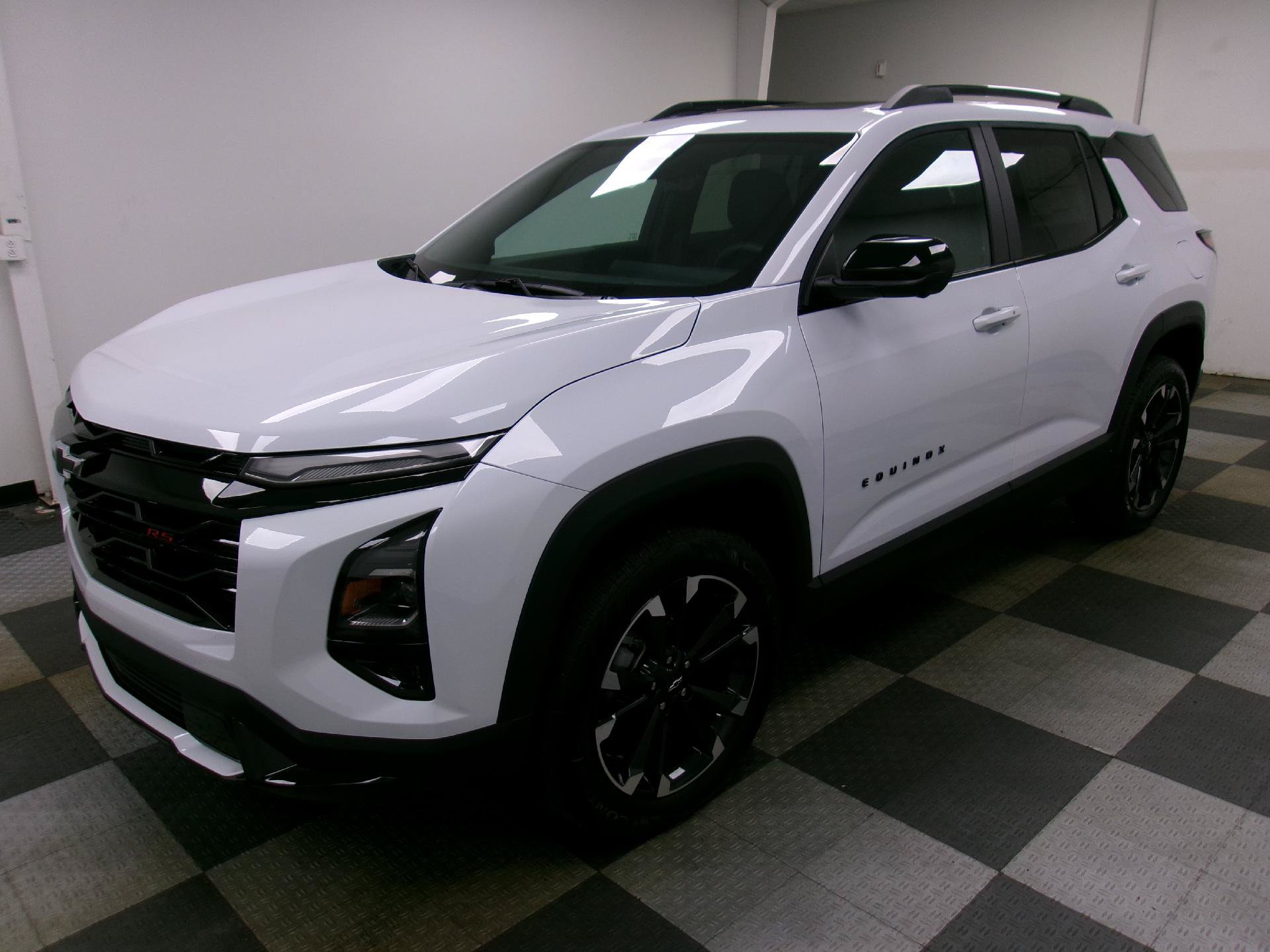 New 2027 Chevrolet Equinox RS w/ Safety and Technology Package