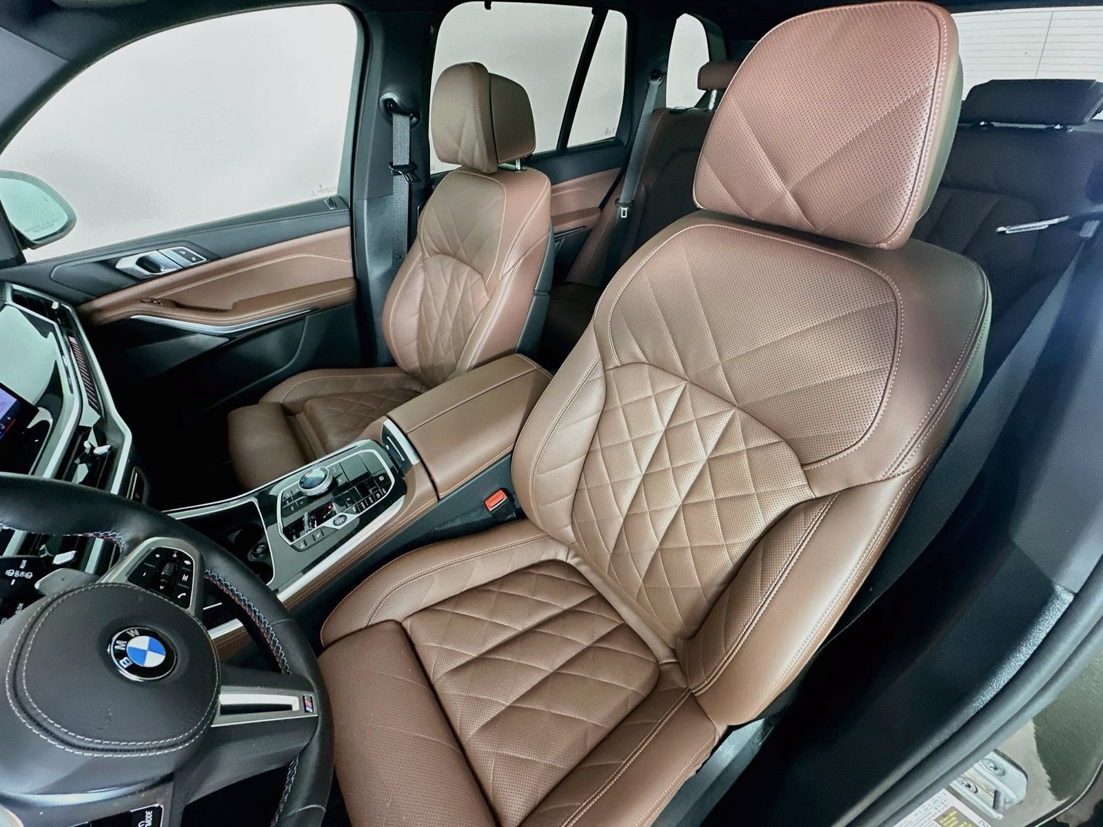 Used 2026 BMW X5 M60i AWD/4WD image 33