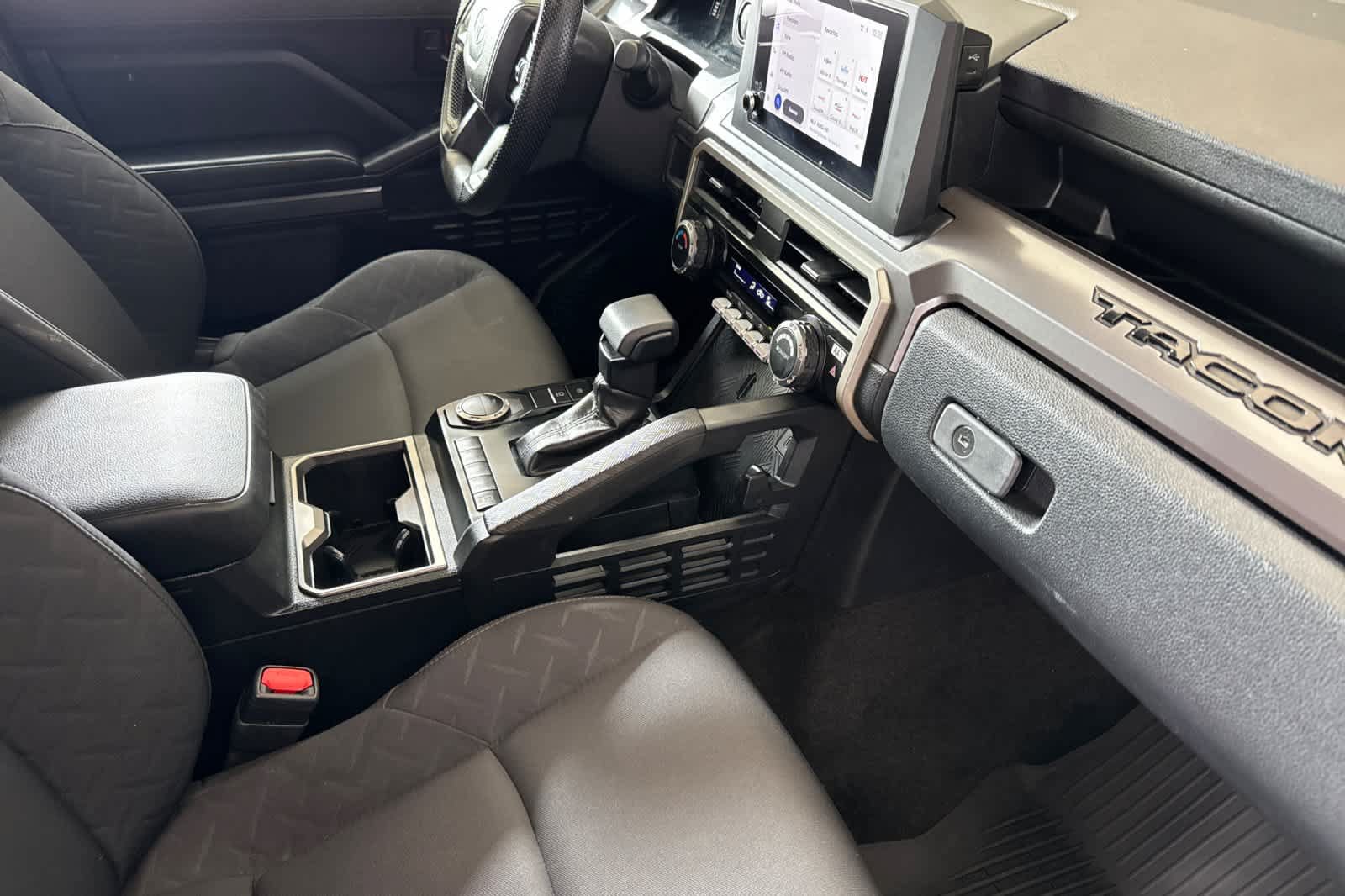 Used 2024 Toyota Tacoma SR5 RWD image 15