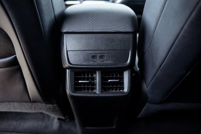 Used 2025 Chevrolet Equinox RS AWD/4WD image 32