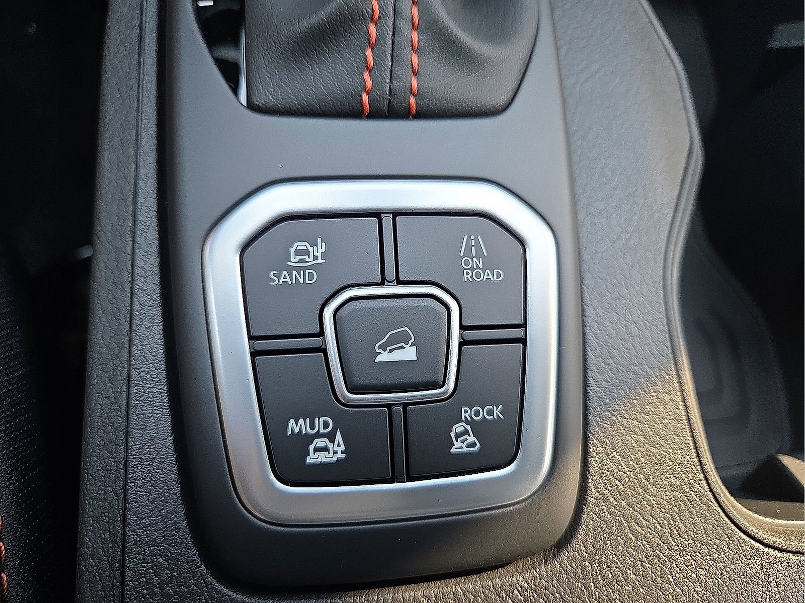 New 2026 Nissan Frontier PRO-4X w/ Pro Premium Package image 19