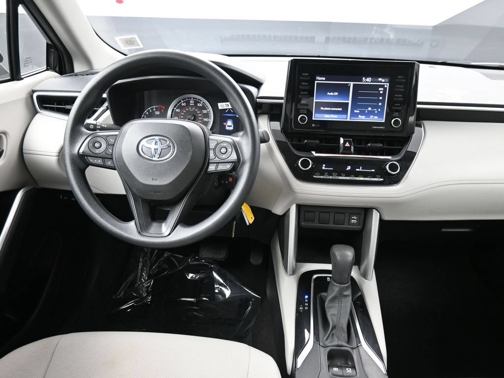 Certified 2022 Toyota Corolla Cross L AWD/4WD image 19