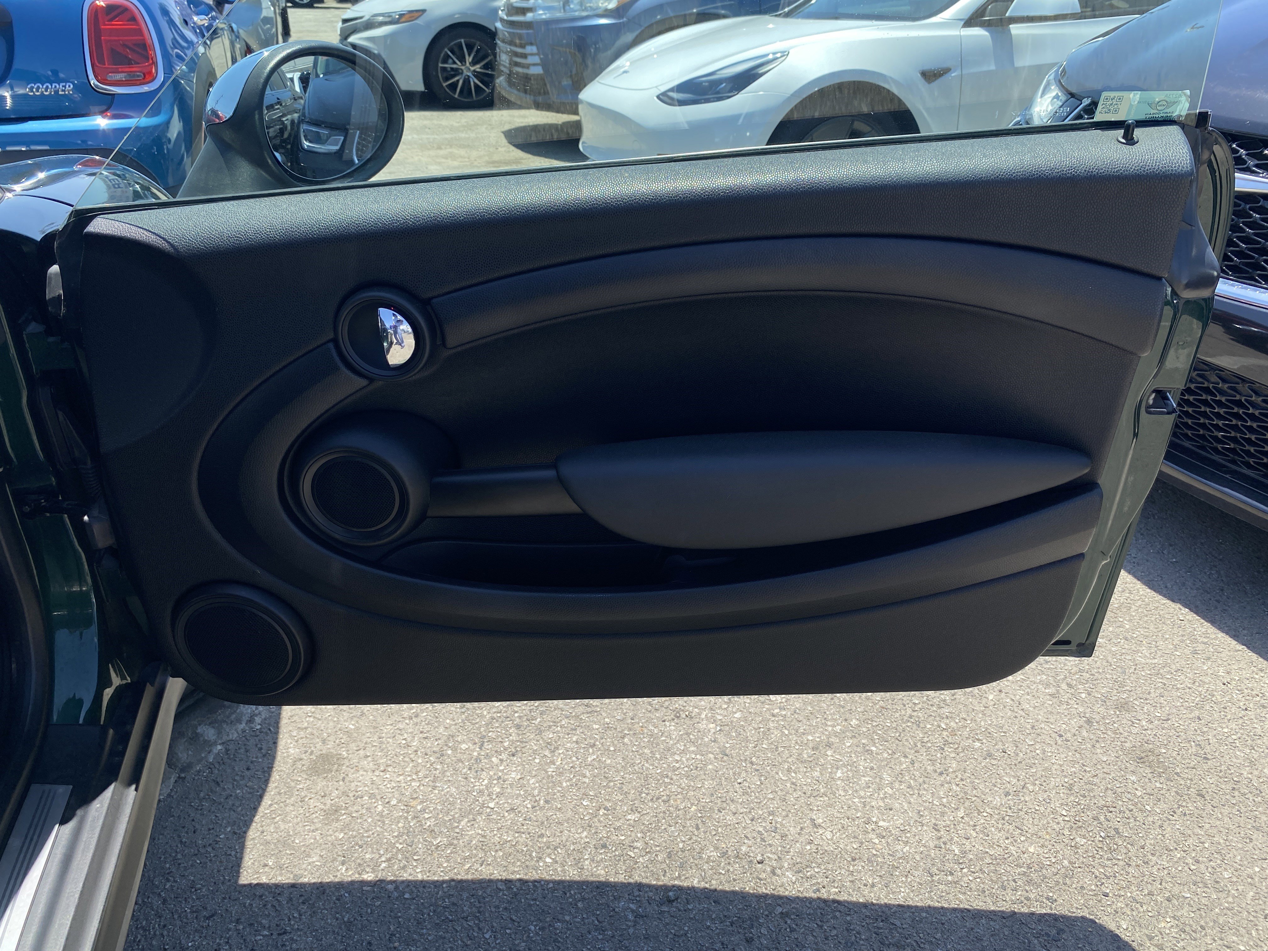 Used 2014 MINI Cooper Roadster FWD image 19