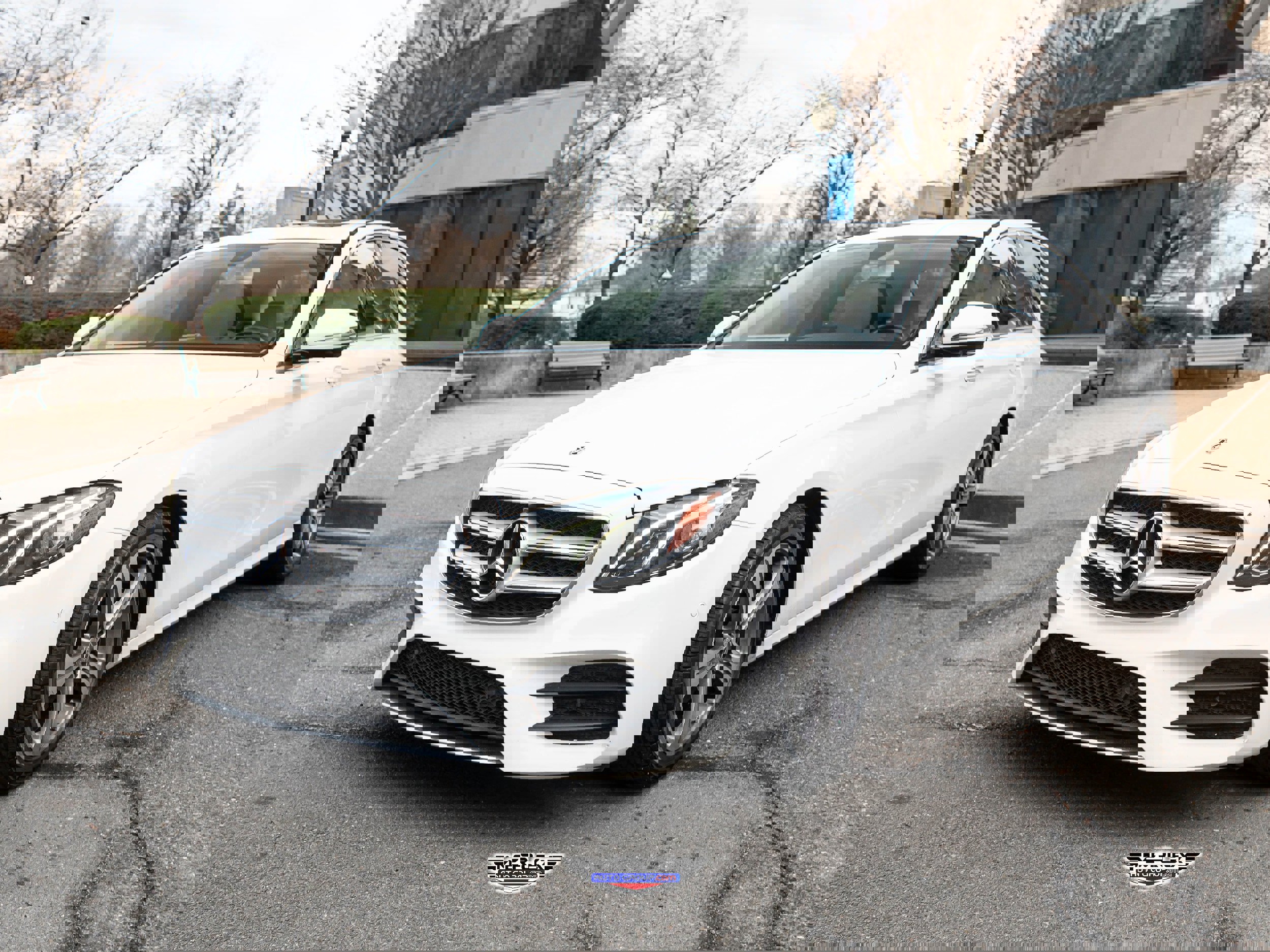 Used 2019 Mercedes-Benz E 300 300 image 3