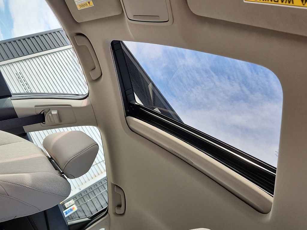 Used 2023 Honda Accord EX image 15