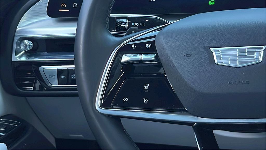 Used 2024 Cadillac Lyriq Luxury image 25