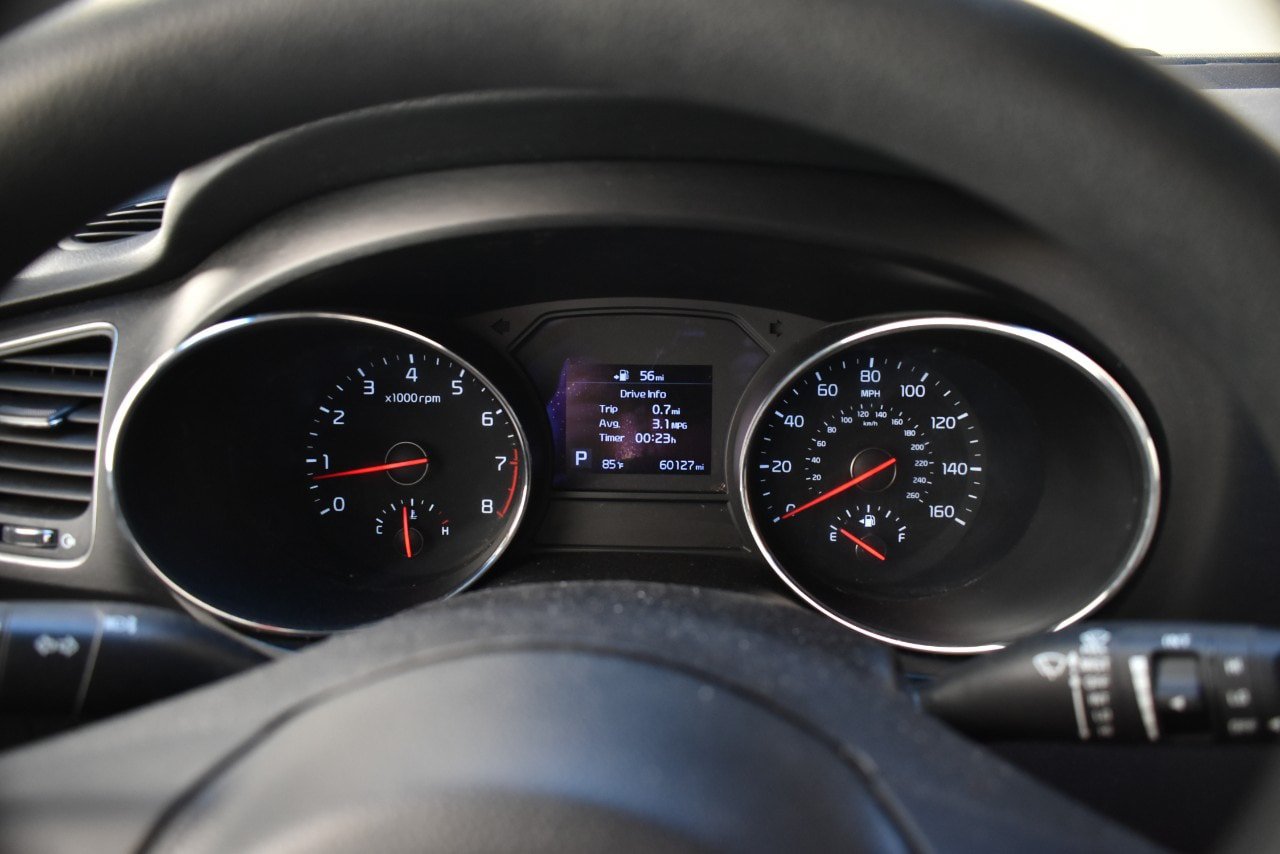 Used 2021 Kia Sedona LX FWD image 24