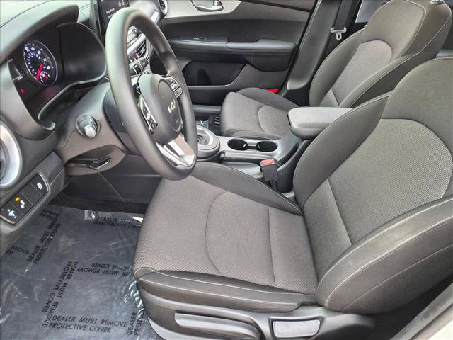 Used 2023 Kia Forte LXS w/ LXS Technology Package FWD image 14