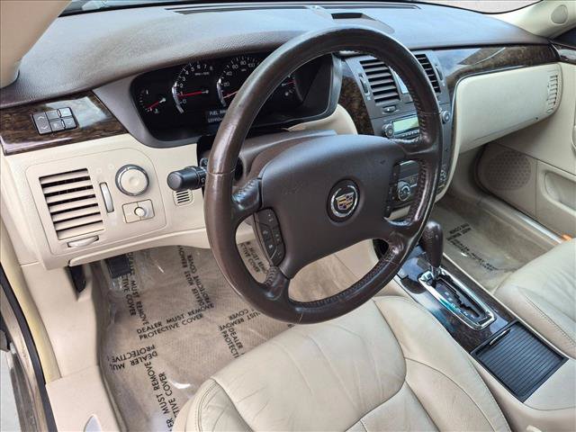 Used 2011 Cadillac DTS Luxury FWD image 11