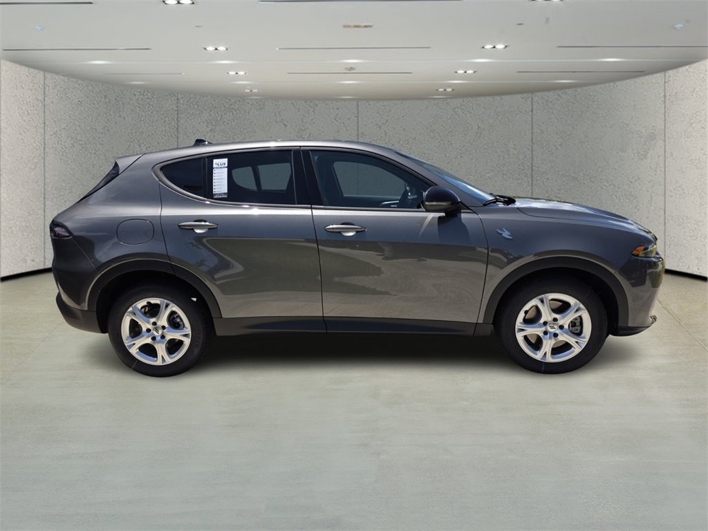 New 2025 Dodge Hornet GT image 3