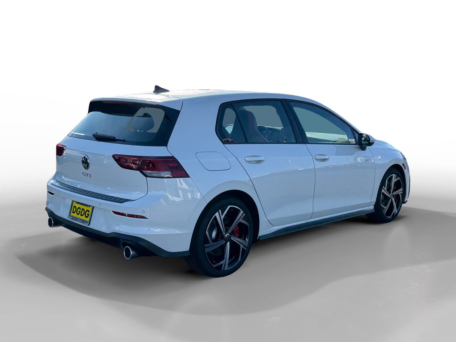 New 2026 Volkswagen GTI SE FWD image 5