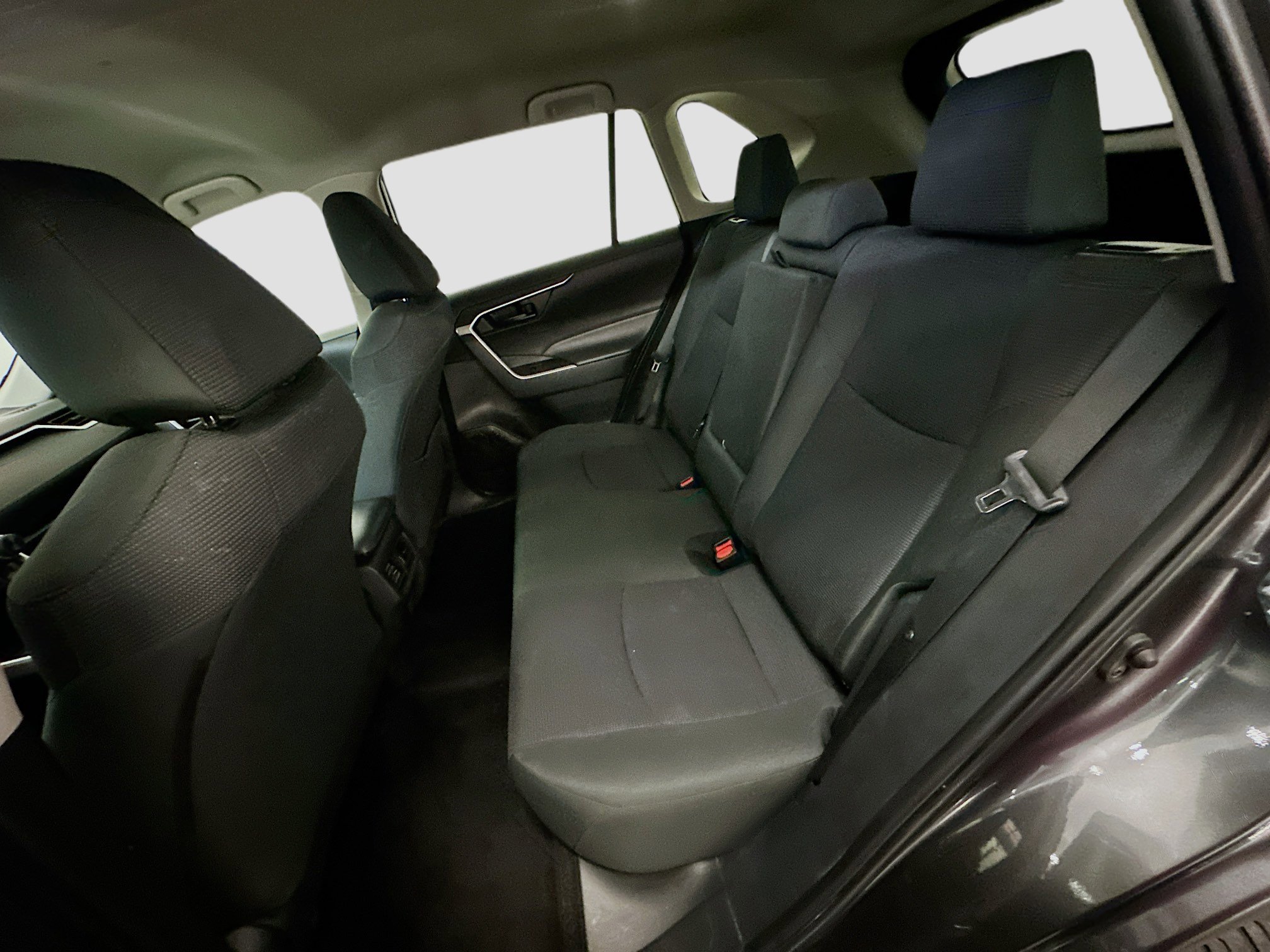 Used 2024 Toyota RAV4 LE image 29