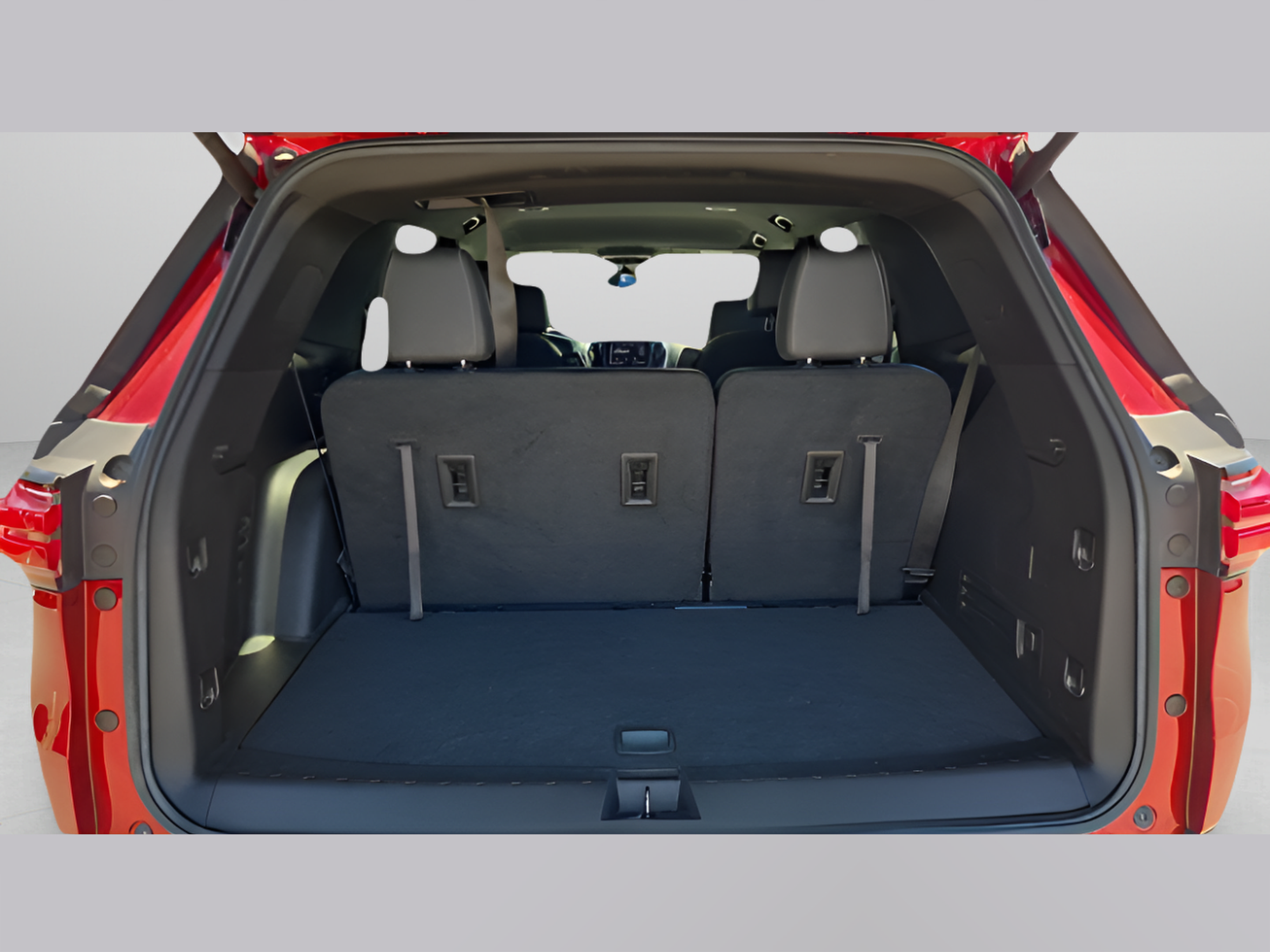 Used 2023 Chevrolet Traverse LT FWD image 11