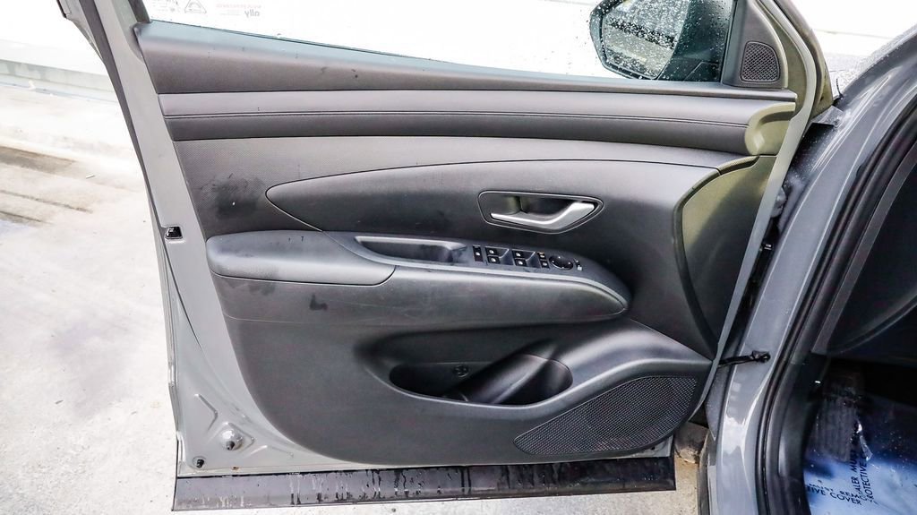 Used 2025 Hyundai Santa Cruz SEL image 24