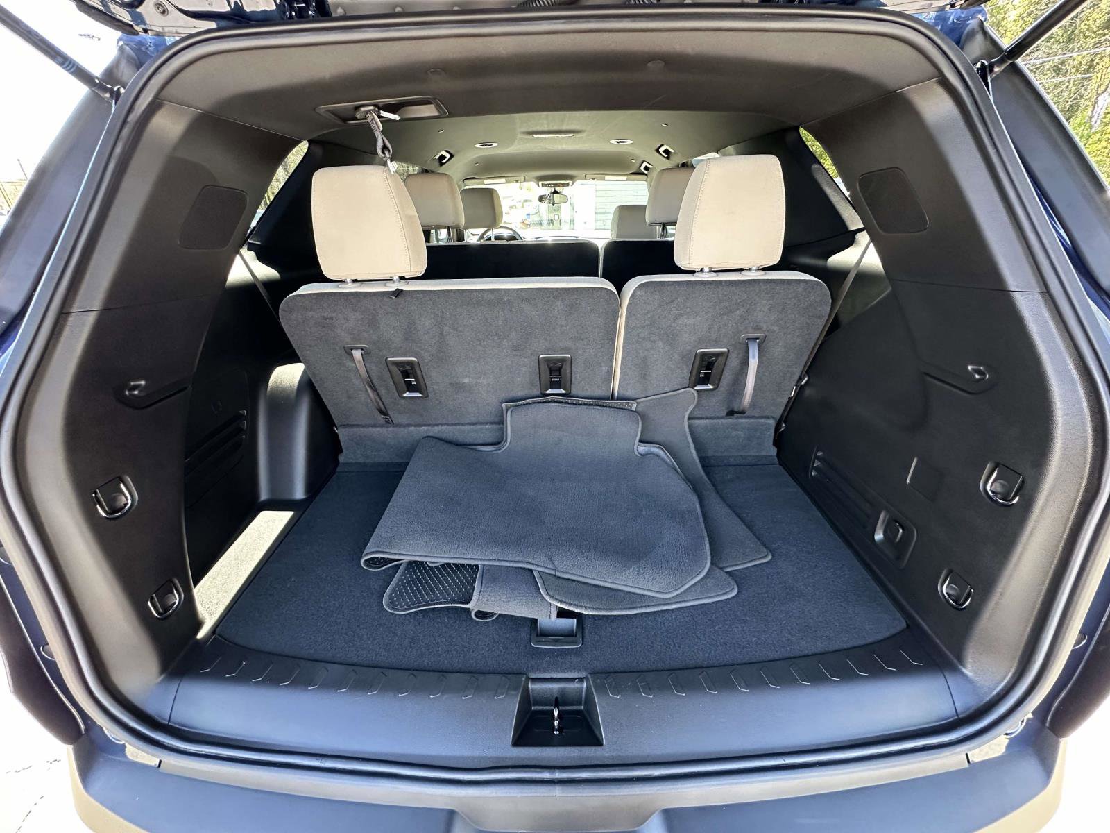 Certified 2023 Chevrolet Traverse LS w/ Safety Package image 32