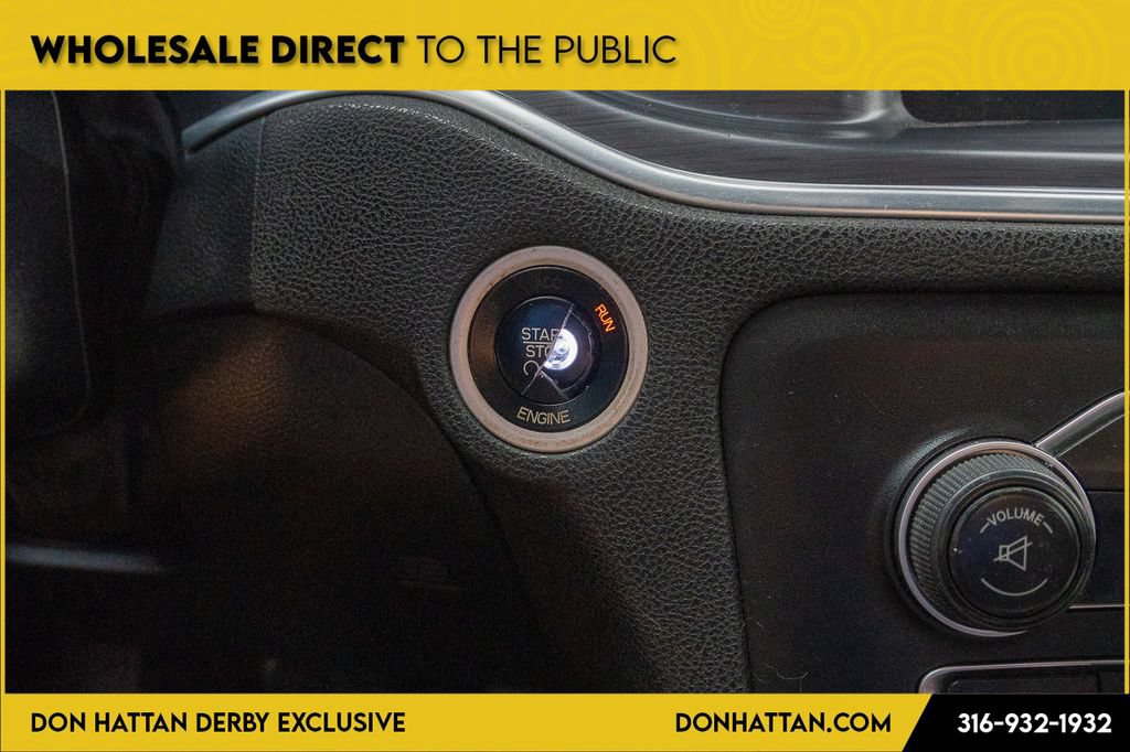 Used 2015 Dodge Charger SE w/ Popular Equipment Group RWD image 10