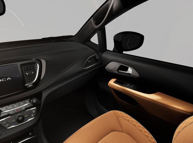 New 2026 Chrysler Pacifica Pinnacle image 7