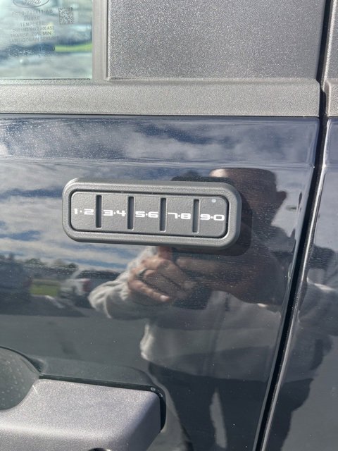 New 2026 Ford F250 4x4 Crew Cab Super Duty image 9