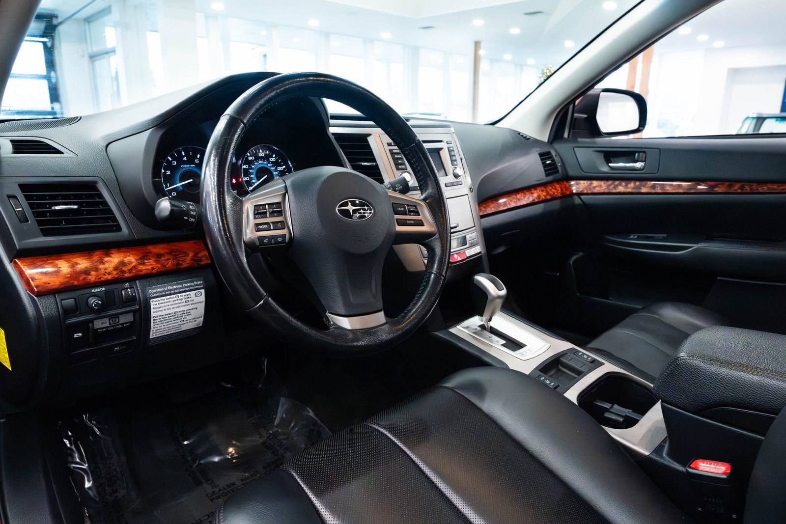 Used 2012 Subaru Outback 2.5i Limited w/ Moonroof Pkg image 19