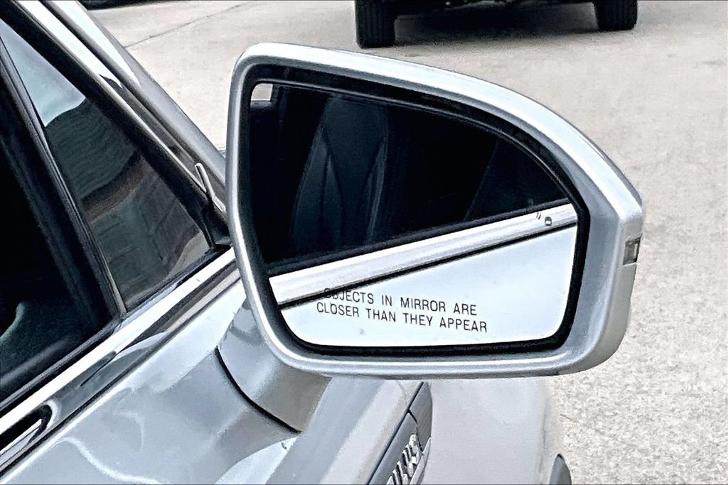 Used 2019 Lincoln Nautilus Premier AWD/4WD image 22