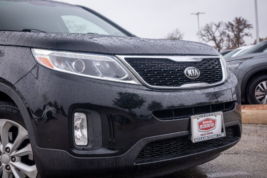Used 2015 Kia Sorento EX image 3