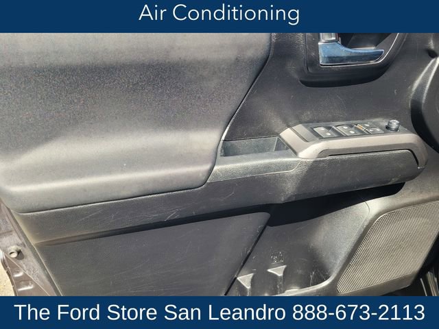 Used 2021 Toyota Tacoma TRD Sport w/ Technology Package RWD image 19