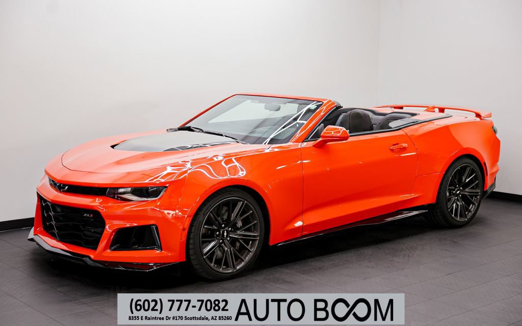 Used 2019 Chevrolet Camaro ZL1 RWD image 1