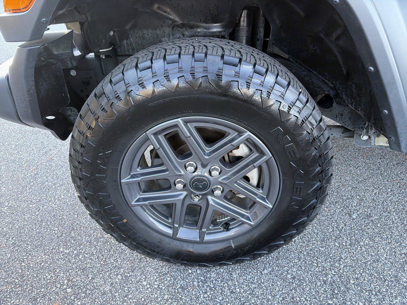 Used 2025 Jeep Wrangler Sport AWD/4WD image 10