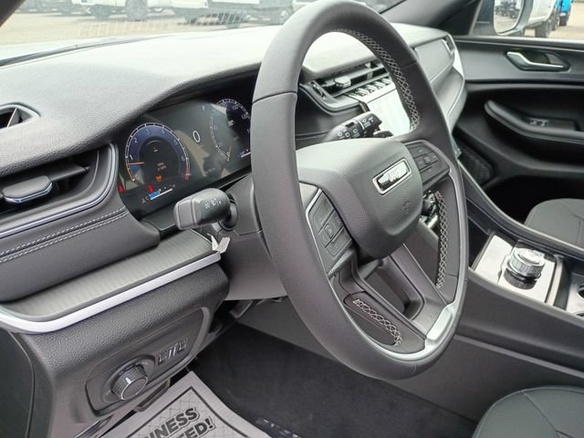New 2026 Jeep Grand Cherokee Laredo X AWD/4WD image 12