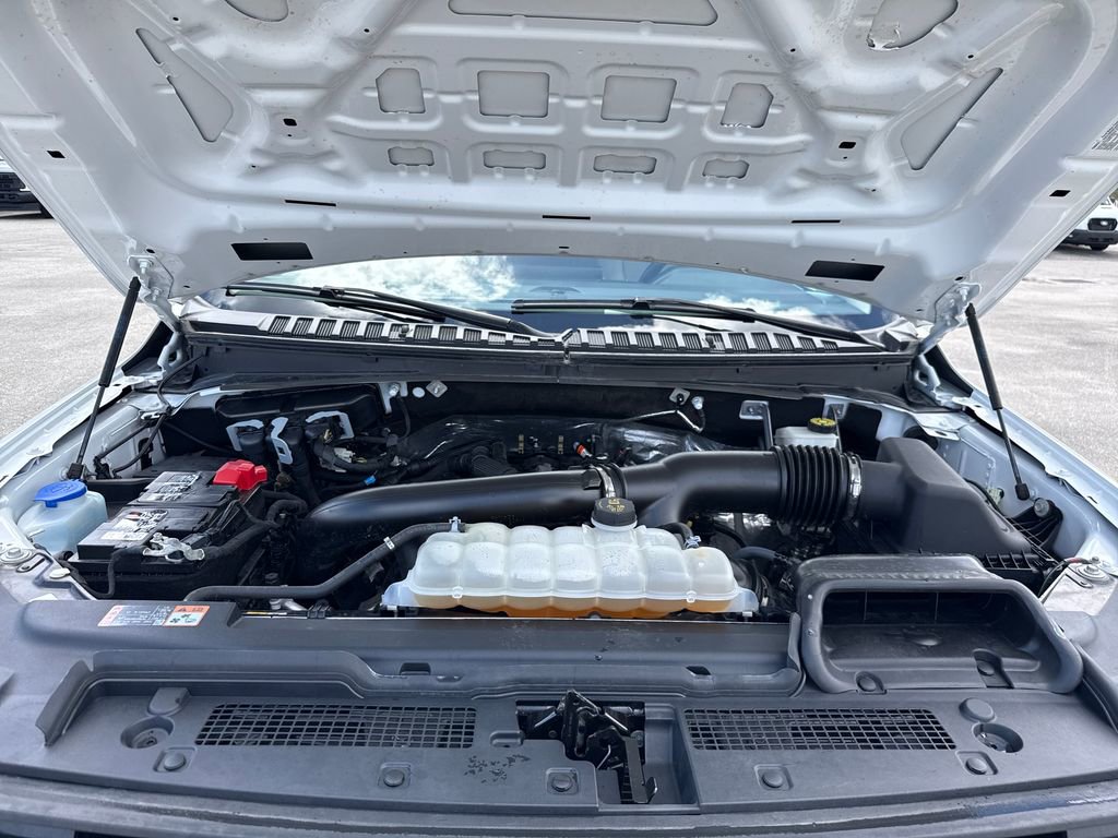 Used 2024 Ford Expedition Max XLT image 32