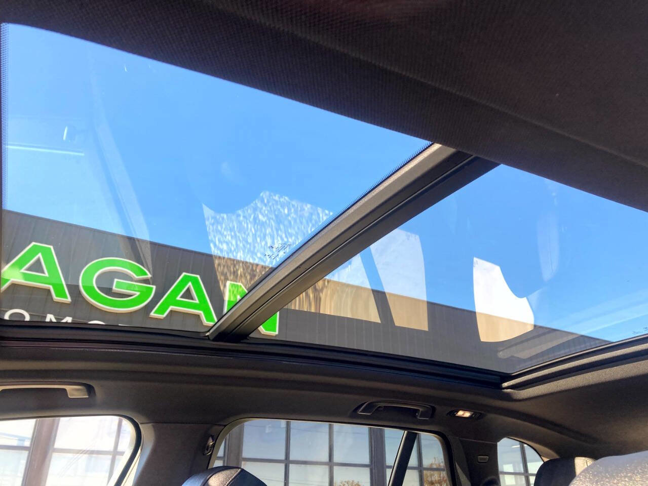 Used 2022 BMW X5 xDrive40i w/ Premium Package image 27