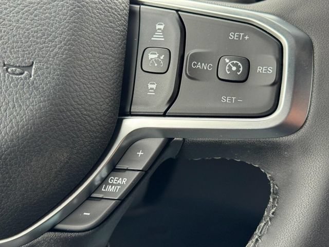 New 2025 RAM 3500 Big Horn AWD/4WD image 23