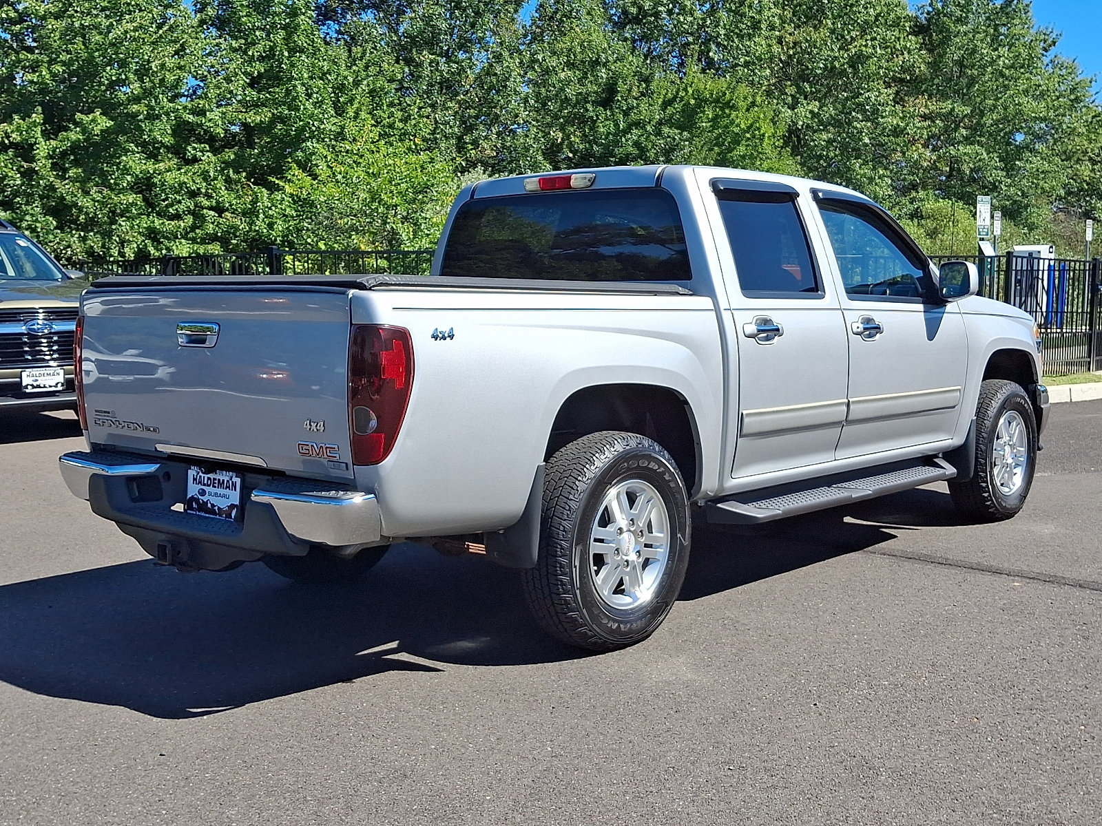 Used 2012 GMC Canyon SLE AWD/4WD image 7