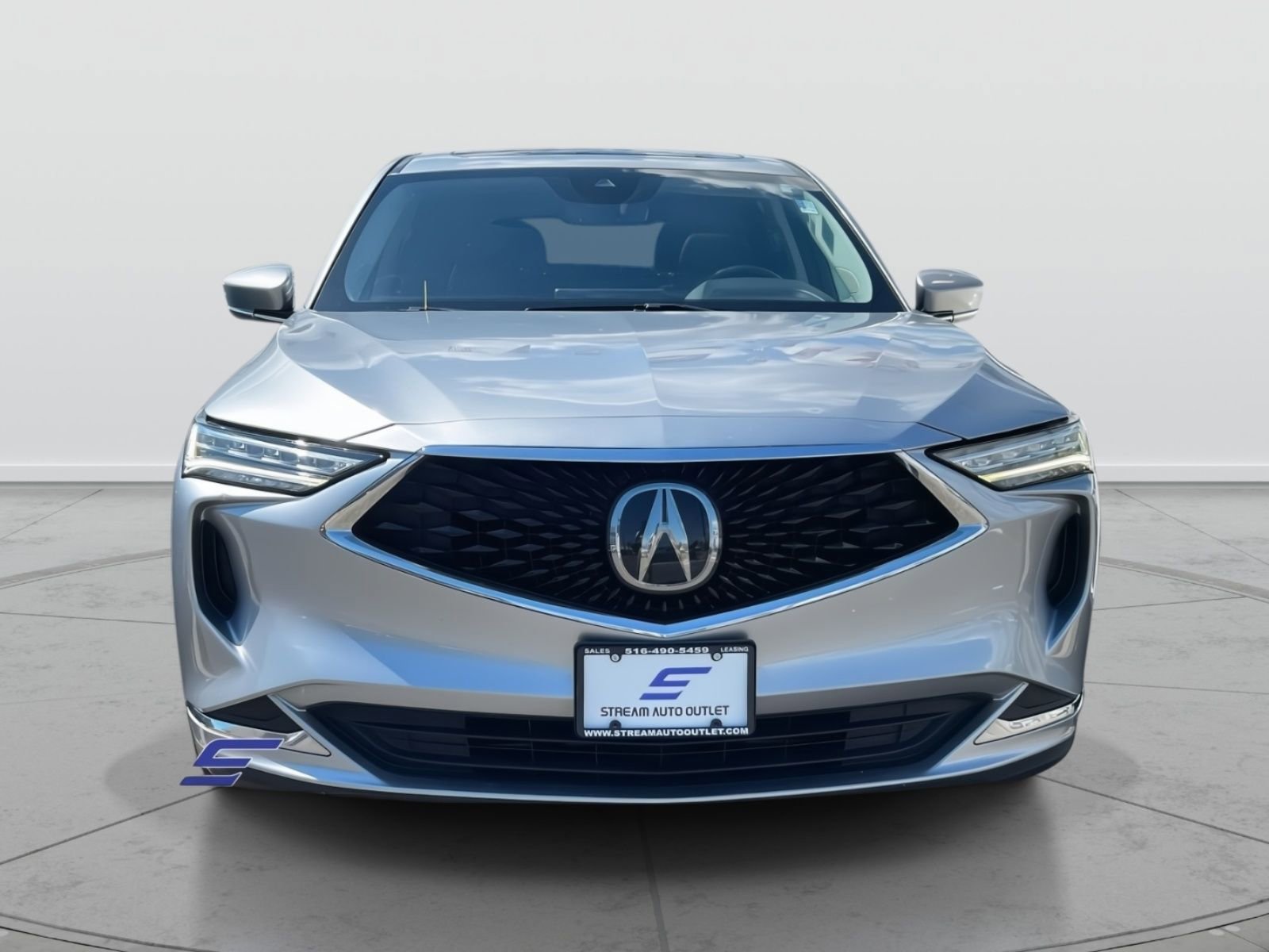 Used 2023 Acura MDX SH-AWD image 2