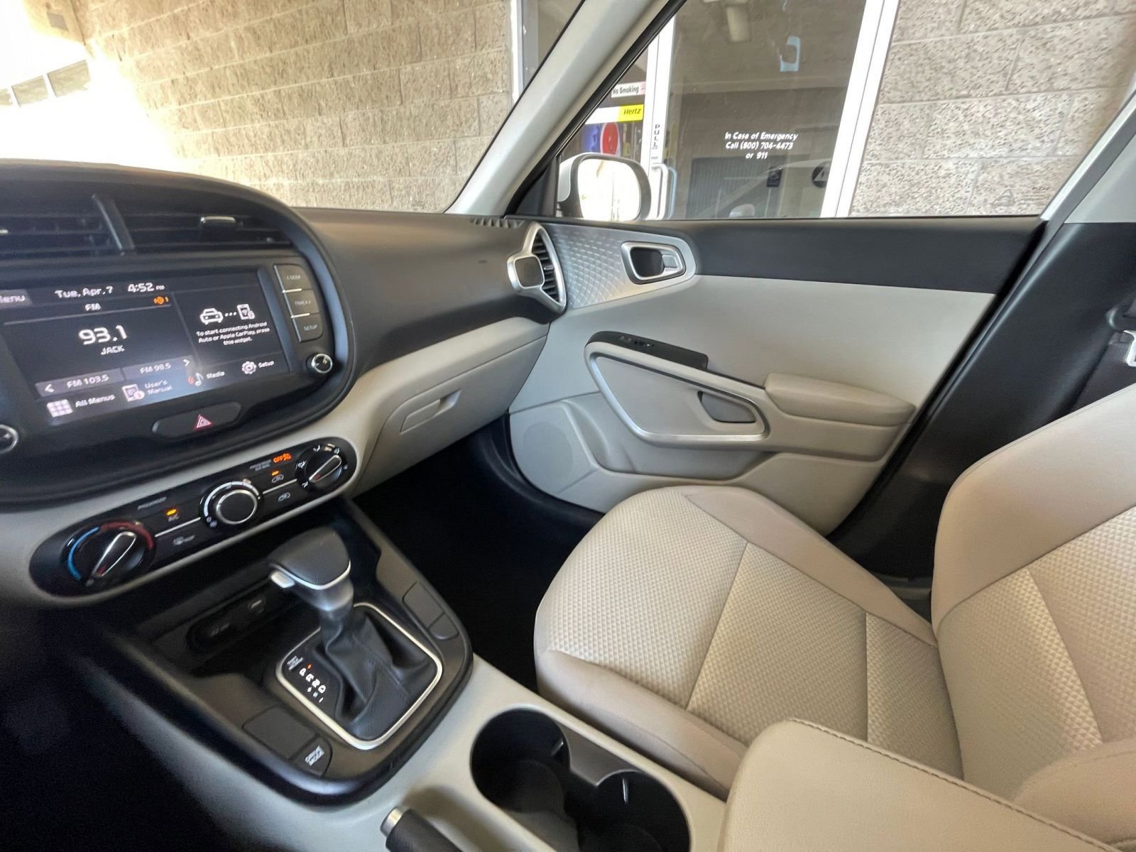 Used 2025 Kia Soul LX w/ LX Technology Package image 33