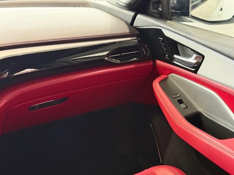 Used 2025 Acura MDX A-Spec image 14